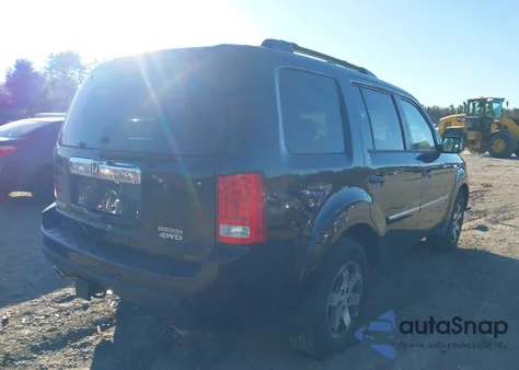 2010 Honda Pilot Touring из США, поврежденный, VIN 5FNYF4H82AB038464